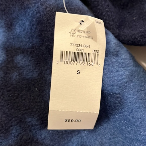 GAP NWT tie-dye fleece quarter zip - Picture 3 of 8